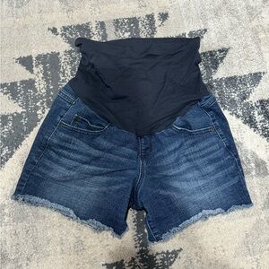 A:glow maternity jean shorts